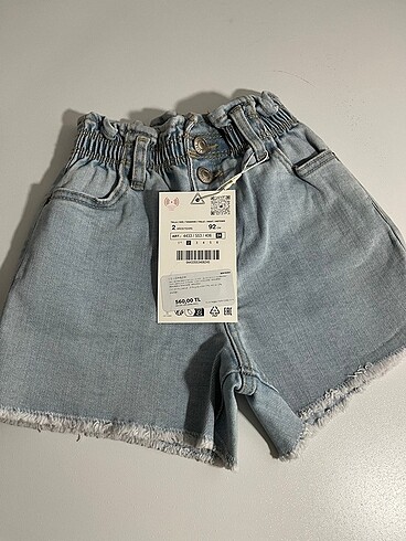 Zara Zara markası kullanılmamış etiketli şort