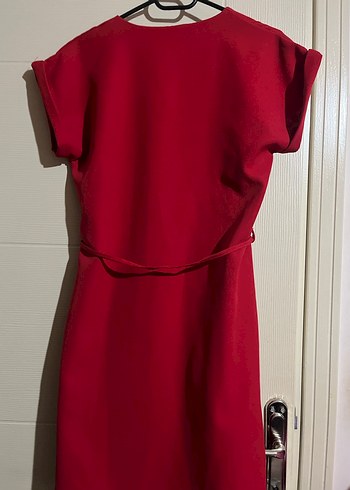 Kırmızı V Yaka Midi Kadın Elbise - Görsel 2
