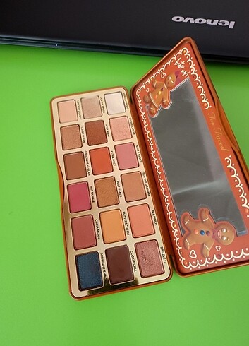 Too Faced Gingerbread palet 