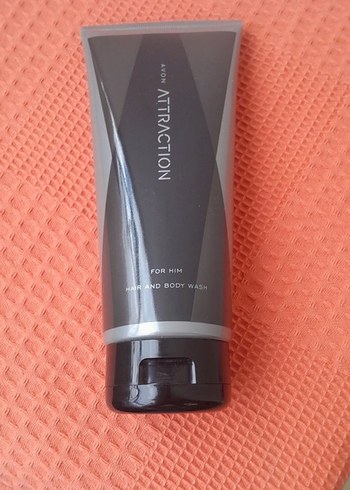Avon Attraction Erkek Duş Jeli - Görsel 2
