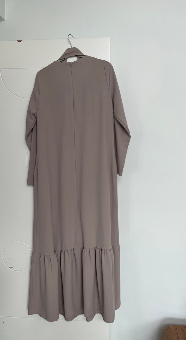 Bej Uzun Keten Elbise, Salaş Kesim, Drapeli - Görsel 3