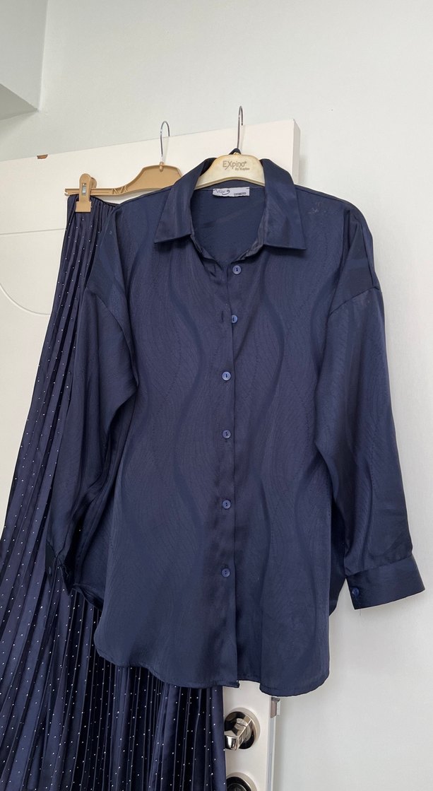 Parlak Mavi Pilili Uzun Etek - Görsel 3