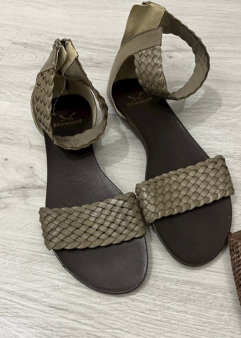 Bej Yılan Desenli Deri Dolgu Topuklu Sandalet - Görsel 2