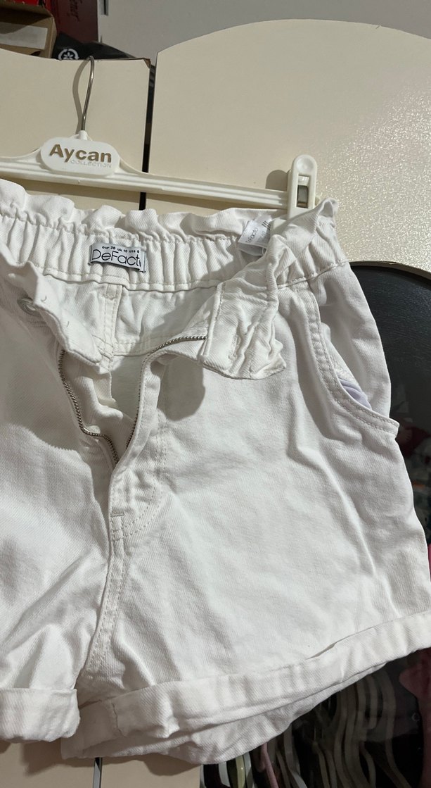 beyaz şort - Görsel 3