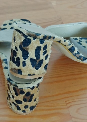 39 Beden leopar topuklu kadın terlik