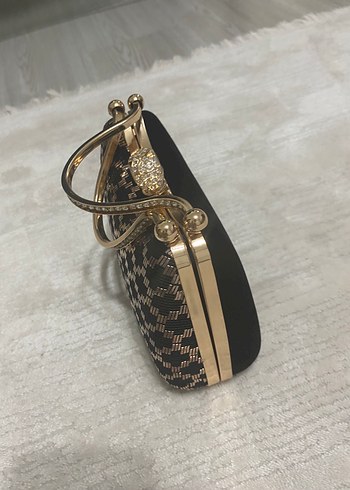  Beden Zincir Detaylı Altın Renk Modern Klasik Kadın Clutch