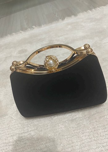Zara Zincir Detaylı Altın Renk Modern Klasik Kadın Clutch