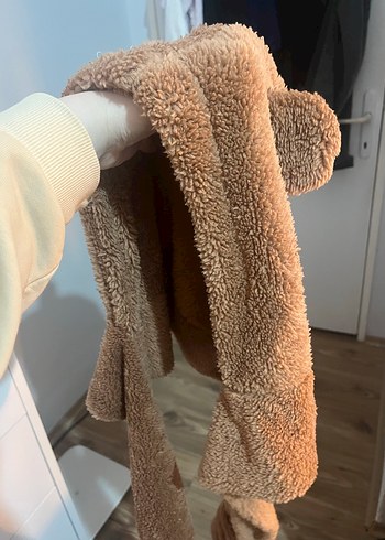 Kahverengi Kürk Kapüşonlu Atkı - Görsel 2