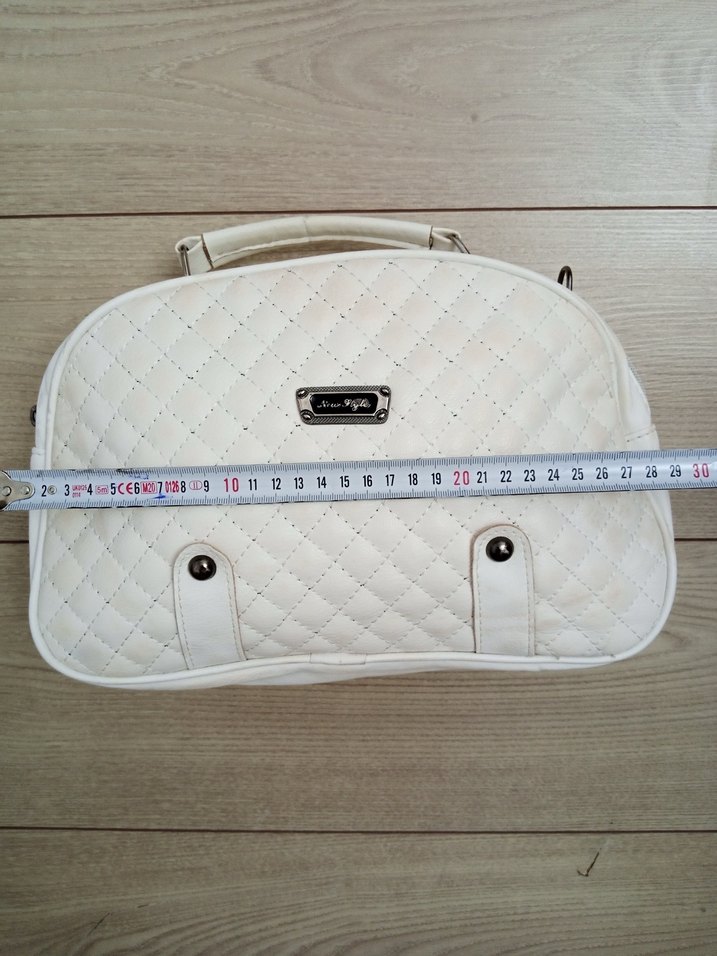 Kapitoneli el çantası - Görsel 2