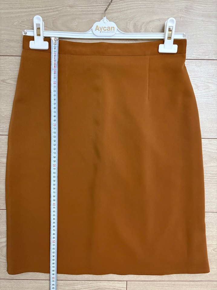 Taba renk kumaş etek - Görsel 3