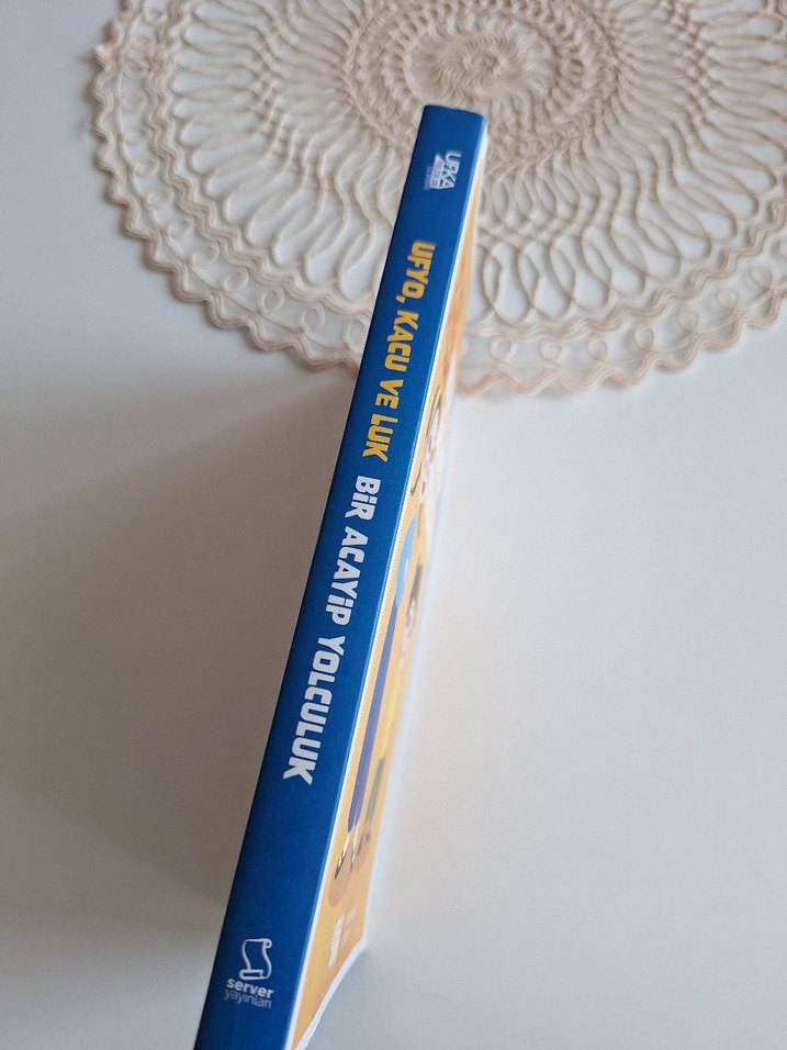 Bir Acayip Yolculuk - Çocuk Kitabı - Görsel 2