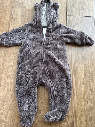 H&M astronot tulum 4-6 ay
