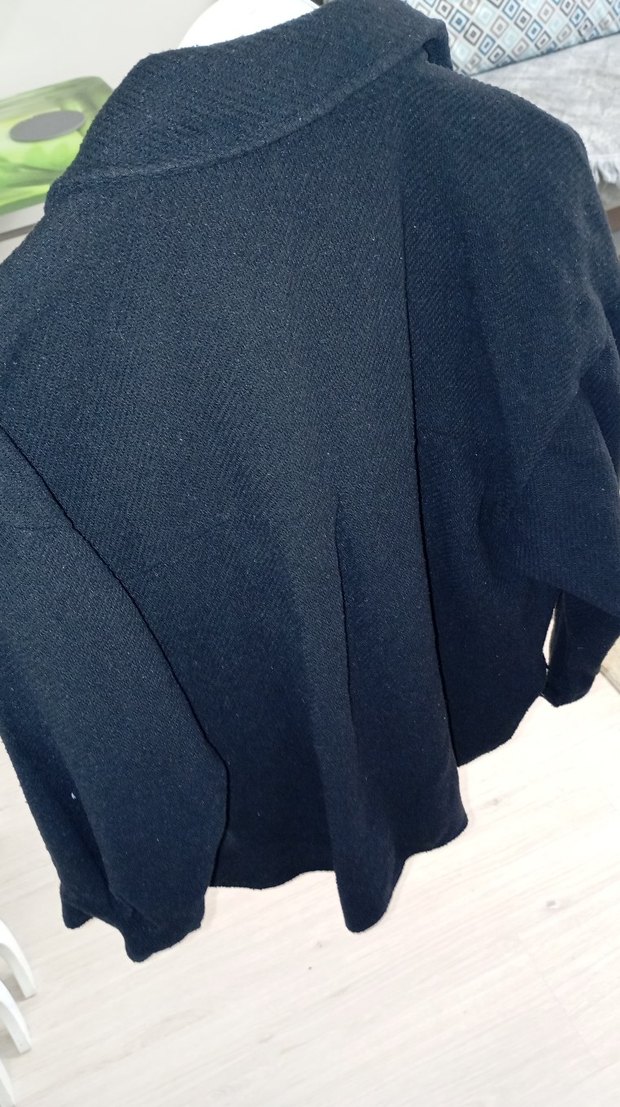 Düğmeli Siyah Kadın Midi Ceket - Görsel 5