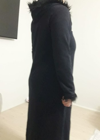 Siyah Uzun Kadın Kaban - Kürklü Detaylı - Görsel 5