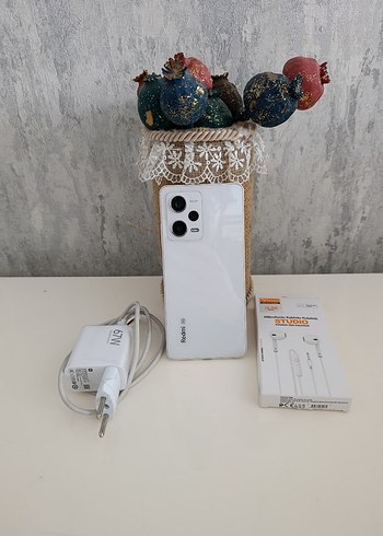 Beyaz Redmi Note 12pro Android Telefon 2 el yurd dışı kayitlı
