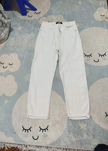 Beyaz Rahat KesimKadın Kot Pantolon - Görsel 2