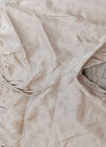 Louis Vuitton Ürünü kendi tekstilimizden mağazasına gönderiyoruz