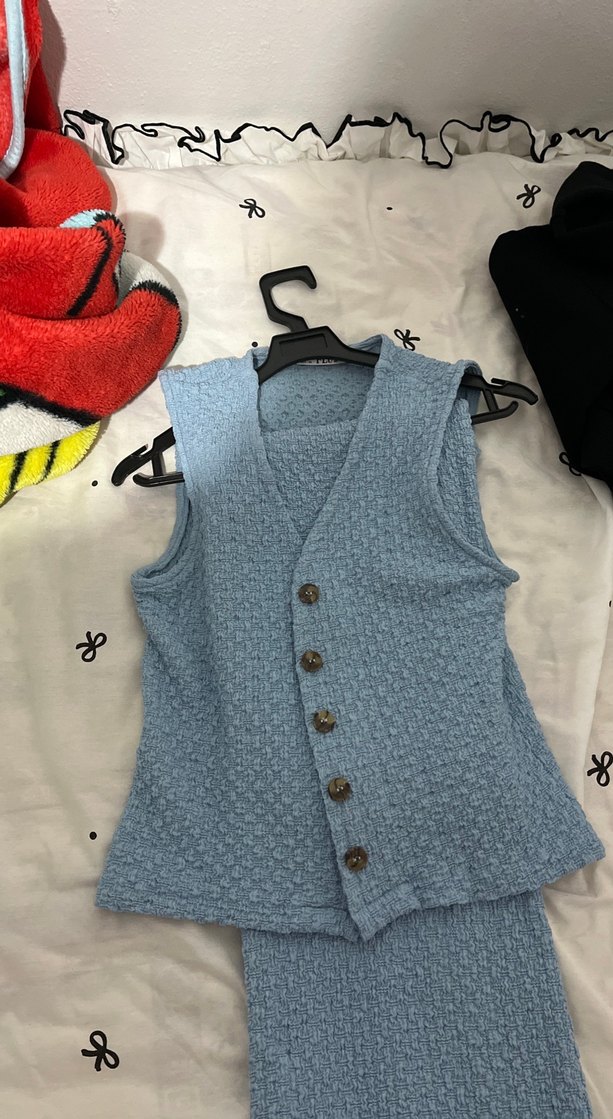 Mavi V Yaka Kolsuz Triko takım - Görsel 2