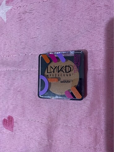 Lykd bronzer
