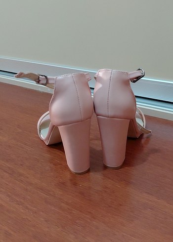 Pembe Topuklu Kadın Abiye Ayakkabı - Görsel 2