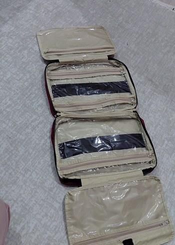 Bordo Fermuarlı Kadın kozmetik çantasi - Görsel 3