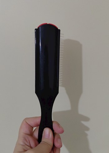 Siyah Saplı Kırmızı Saç Fırçası - Görsel 4