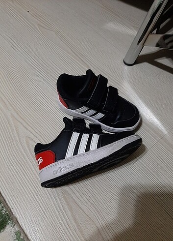 Adidas çocuk ayakkabısı 