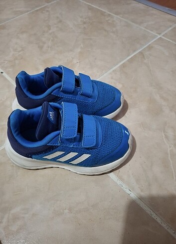 Adidas erkek çocuk ayakkabısı