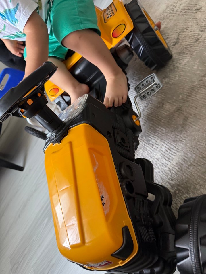 Sarı Renkli Oyuncak Kepçe - Görsel 4