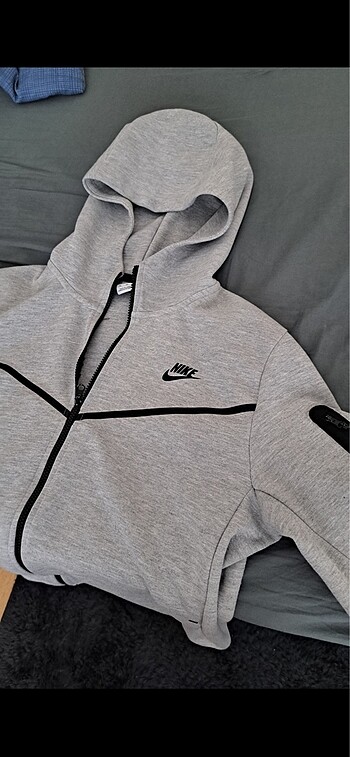 Nike Tech Gri Ceket