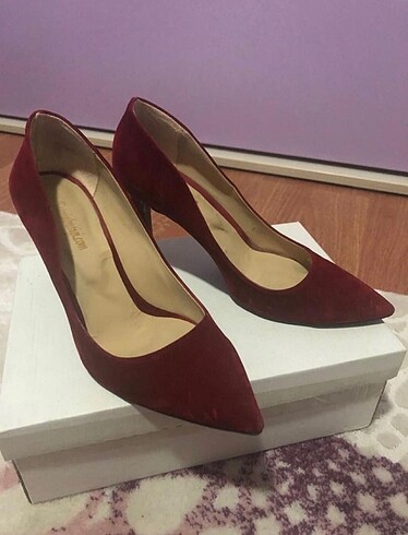 39 Beden Stiletto