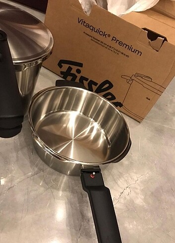 Beden gri Renk Fissler Vitaquick Premium 6 Litre Düdüklü Tencere