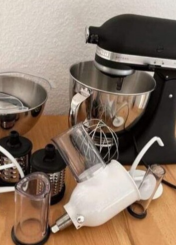 Beden Renk Kitchenaid Artisan 4.8 Litre Siyah Mutfak Şefi