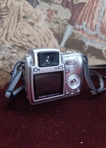  Beden Kodak Z740