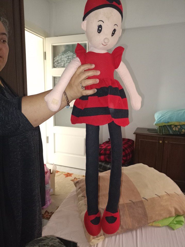 Kırmızı Siyah amigurumi 1 metrelik Bebek - Görsel 2