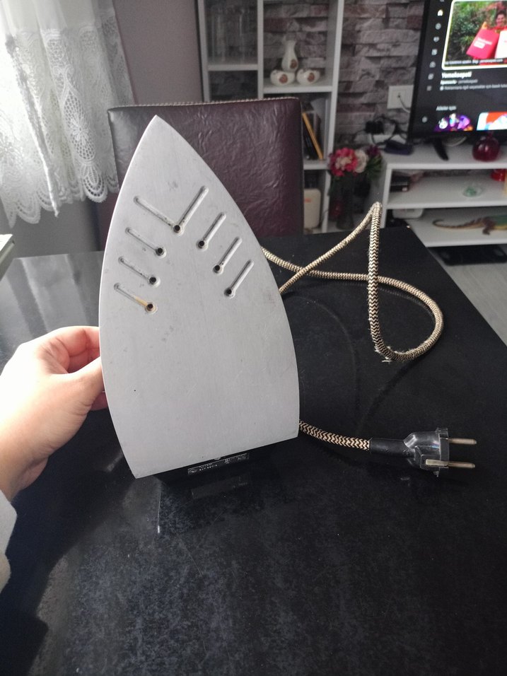 Privileg antika buharlı ütü sorunsuz - Görsel 3