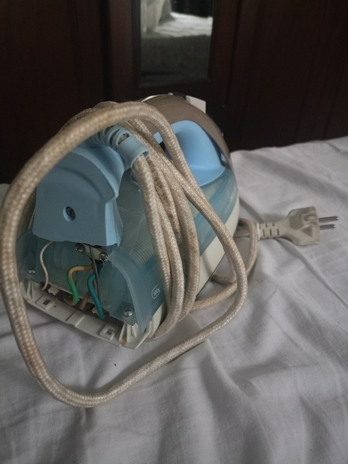 Philips GC Serisi Ütü | Sorunsuz Isıtma - Görsel 4