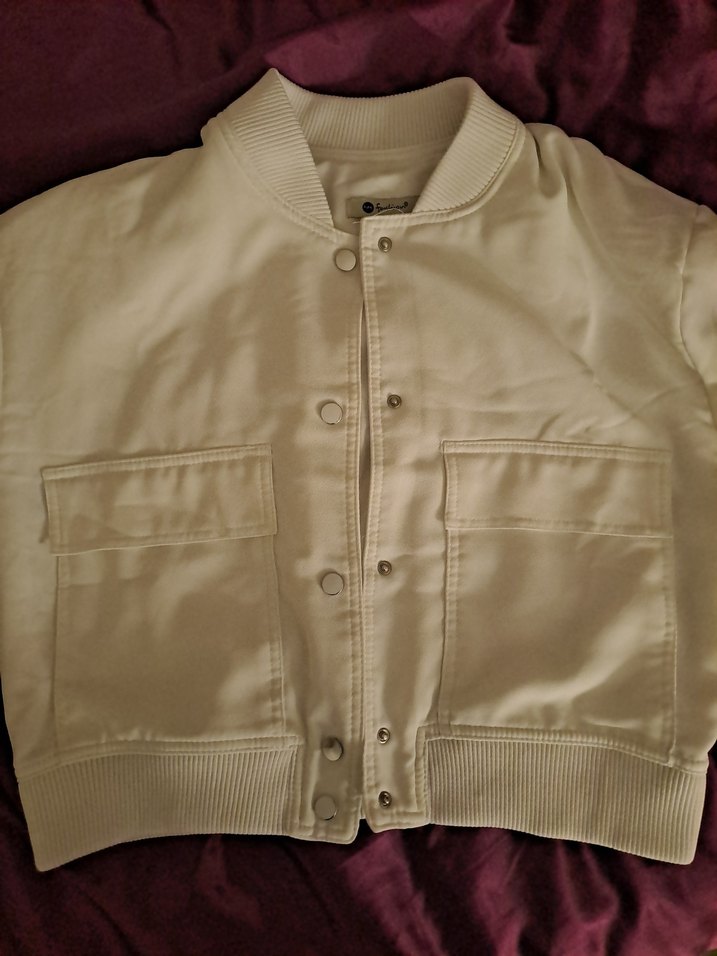 Beyaz Ceket - Görsel 2