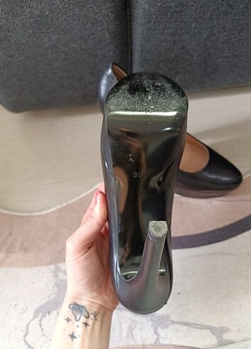 Topuklu ayakkabı - Görsel 3