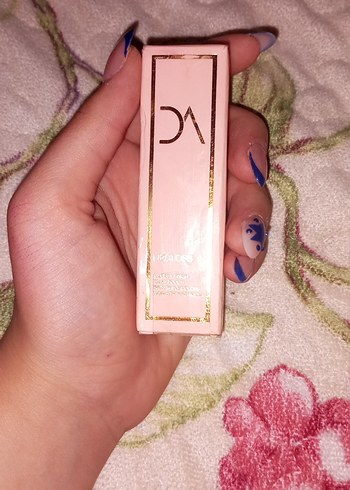 demet akalının markası gloss - Görsel 3