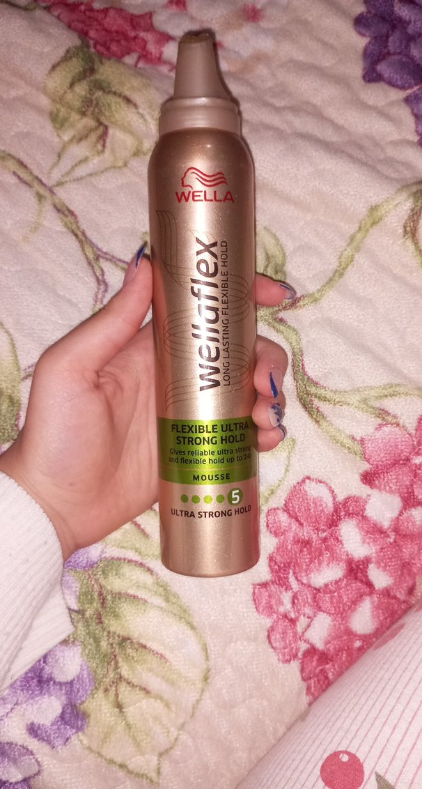 Wella Wellaflex Ultra Güçlü Tutuşlu Köpük 300ml - Görsel 2