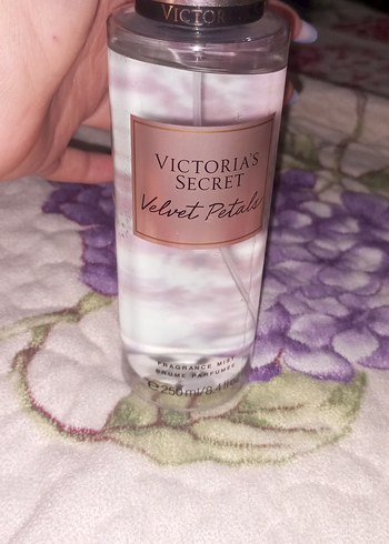 Victoria s Secret