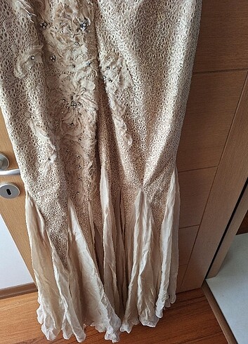 Ten rengi abiye elbise - Görsel 9