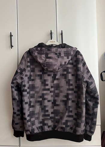 Gri Kamuflaj Kapüşonlu Street Style Mont - Görsel 2