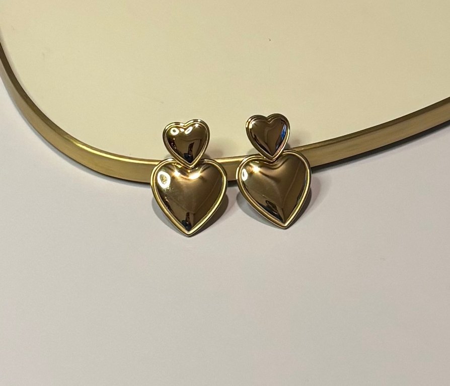 Klasik Zarif Kalp Çelik Küpeler - Görsel 2