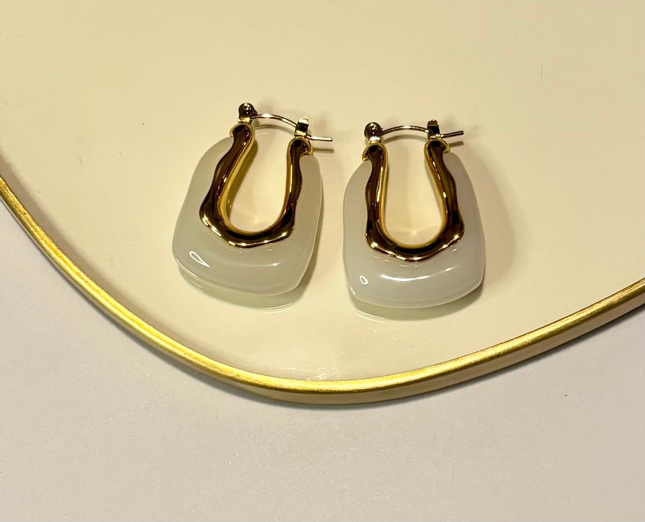 Turkuaz, Pembe ve Ekru Parlak Mini Kadın Küpeler - Görsel 3