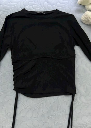 TRENDYOLMILLA yanları bağlamalı siyah bluz