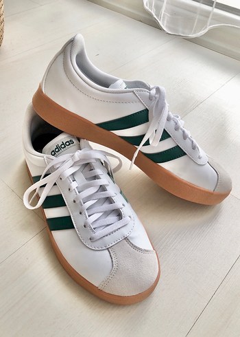 Adidas 40