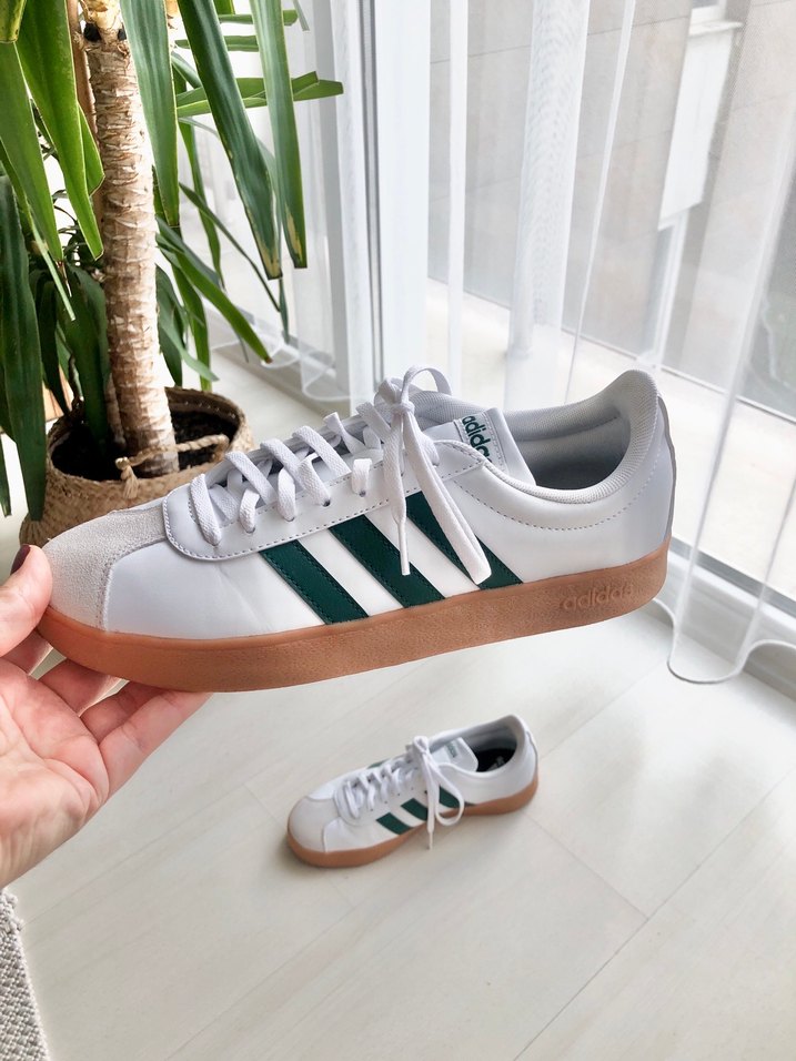 Beyaz Adidas Spor Ayakkabı - Görsel 3