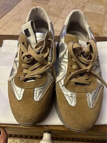 Togo 37 numara sneaker